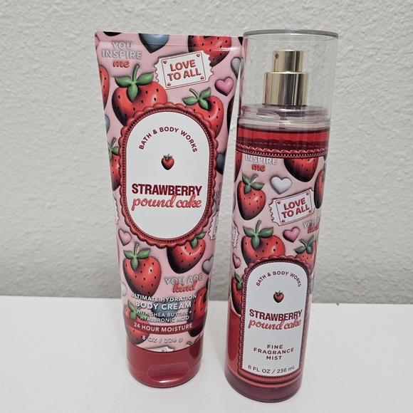 Bath & Body Works Other - Bath and Body Works Strawberry Pound Cake Set